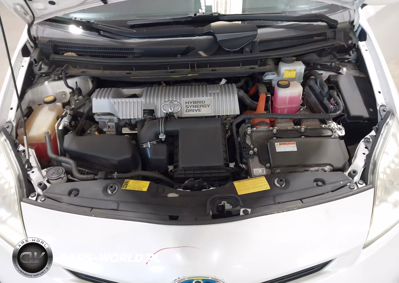 2013 Toyota Prius Two VIN:JTDKN3DU1D5628344 - 10