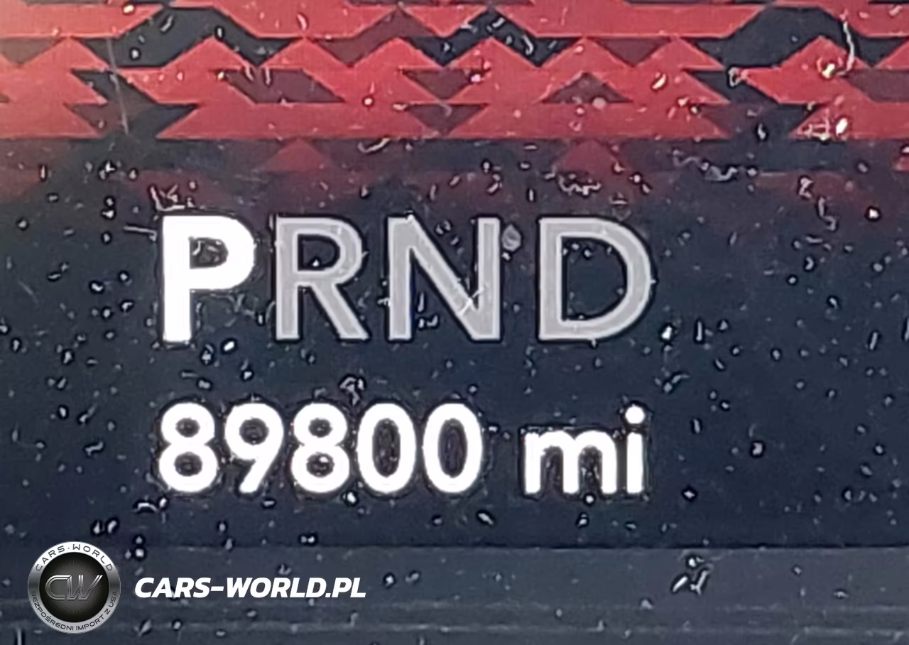 2018 Jeep Wrangler Unlimited Sport S 4X4 VIN:1C4HJXDG5JW128815 - 16