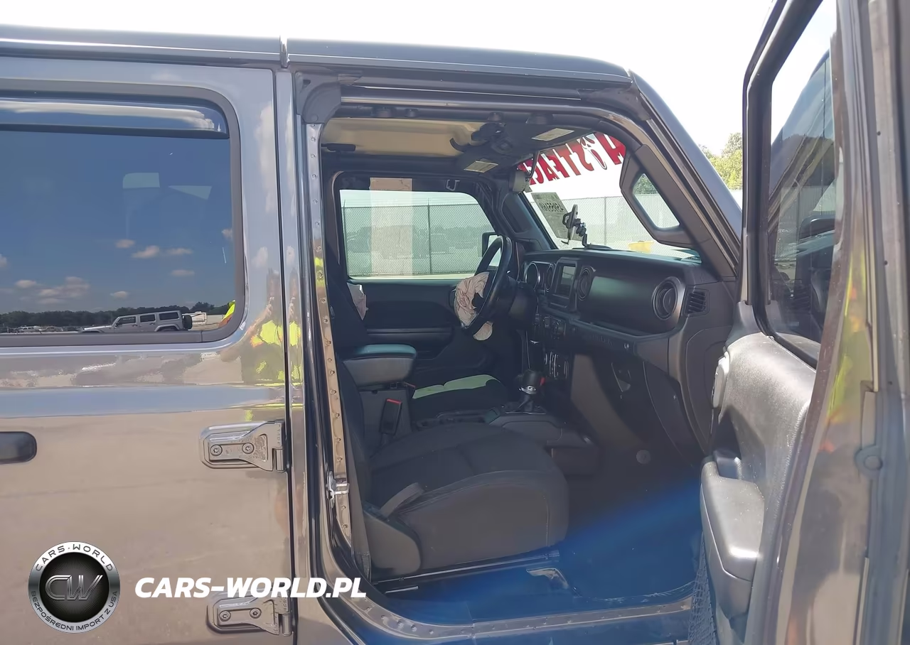 2018 Jeep Wrangler Unlimited Sport S 4X4 VIN:1C4HJXDG5JW128815 - 5
