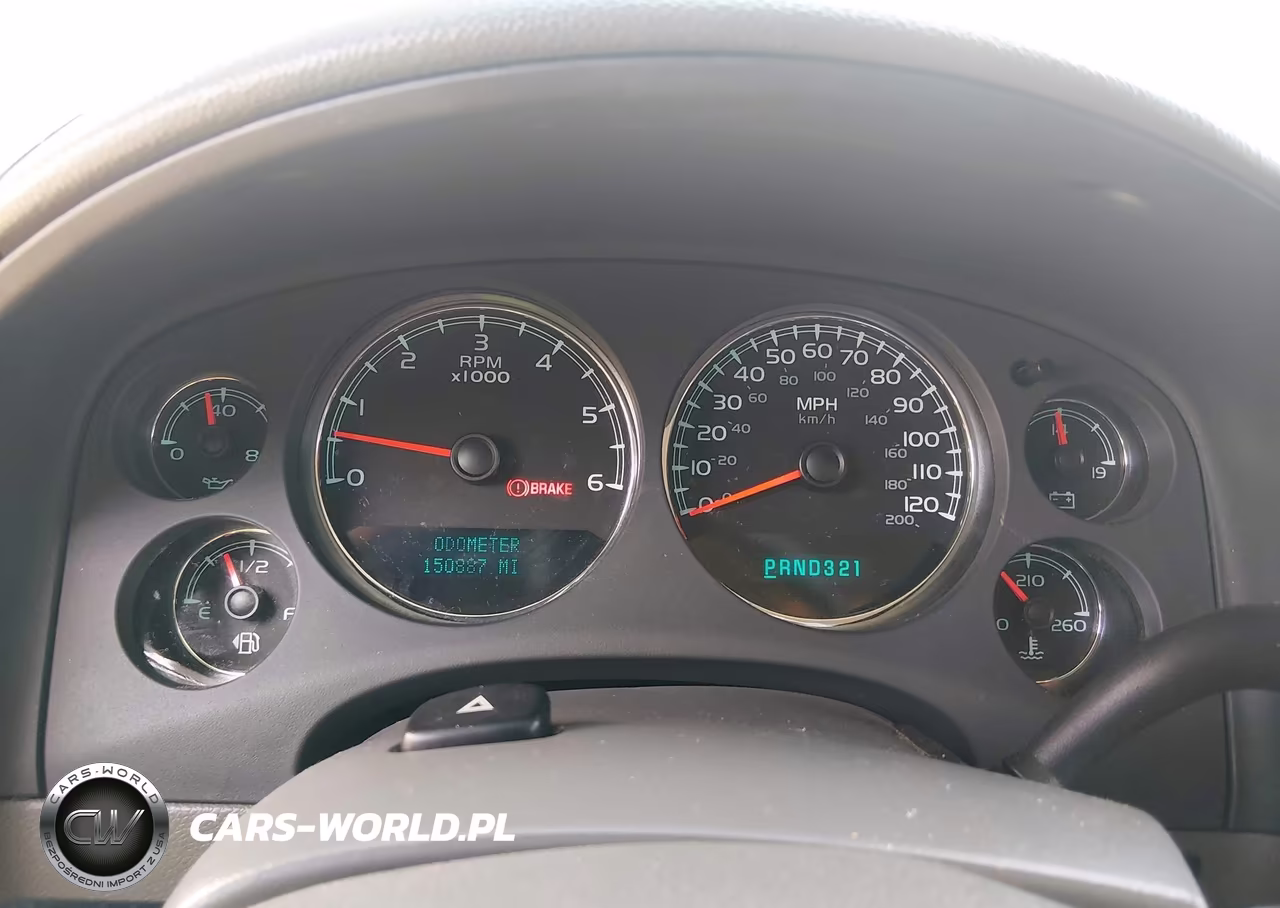 2008 Chevrolet Tahoe Ls VIN:1GNFC13CX8R179935 - 7
