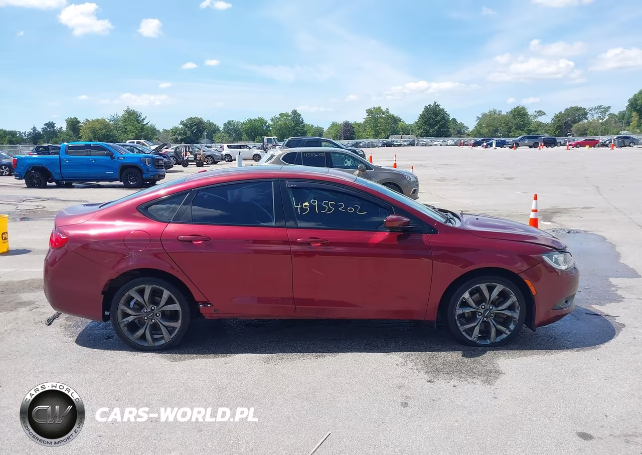 2015 Chrysler 200 S VIN:1C3CCCBB0FN554000 - 13