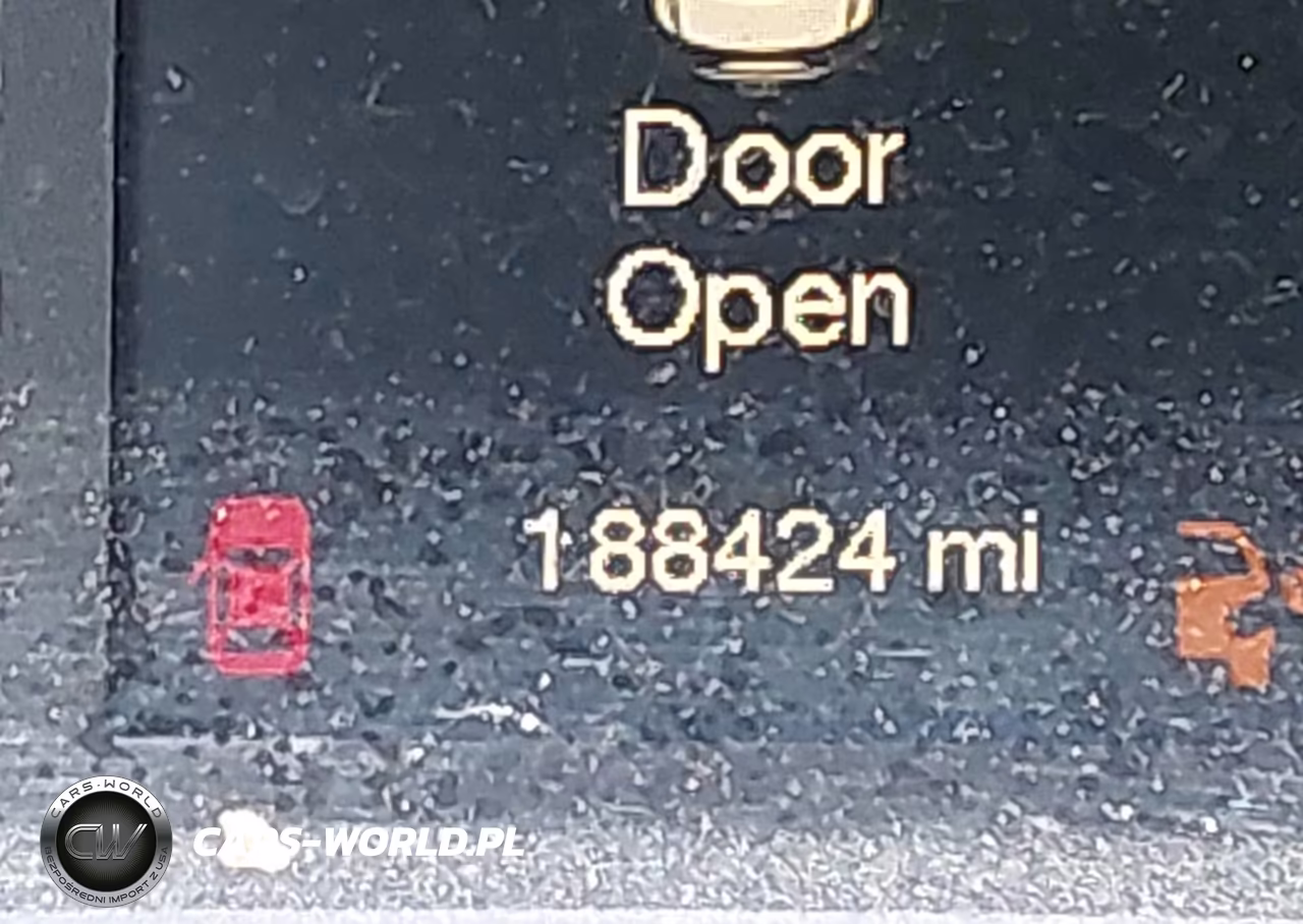 2015 Chrysler 200 S VIN:1C3CCCBB0FN554000 - 15