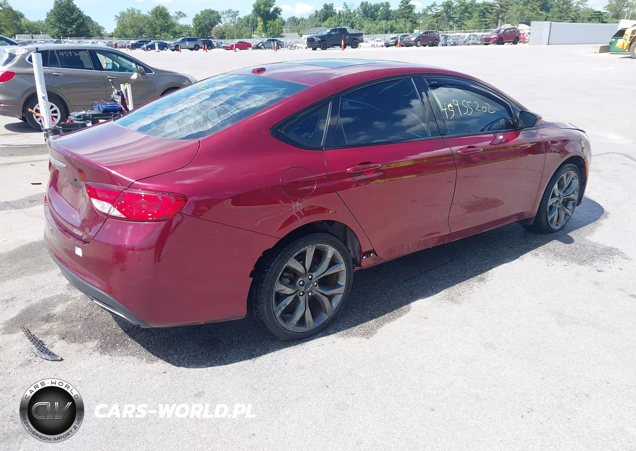 2015 Chrysler 200 S VIN:1C3CCCBB0FN554000 - 4