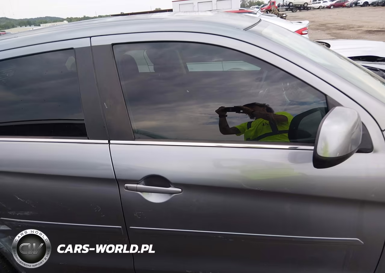 2015 Mitsubishi Outlander Sport Se VIN:4A4AP4AU3FE050775 - 13