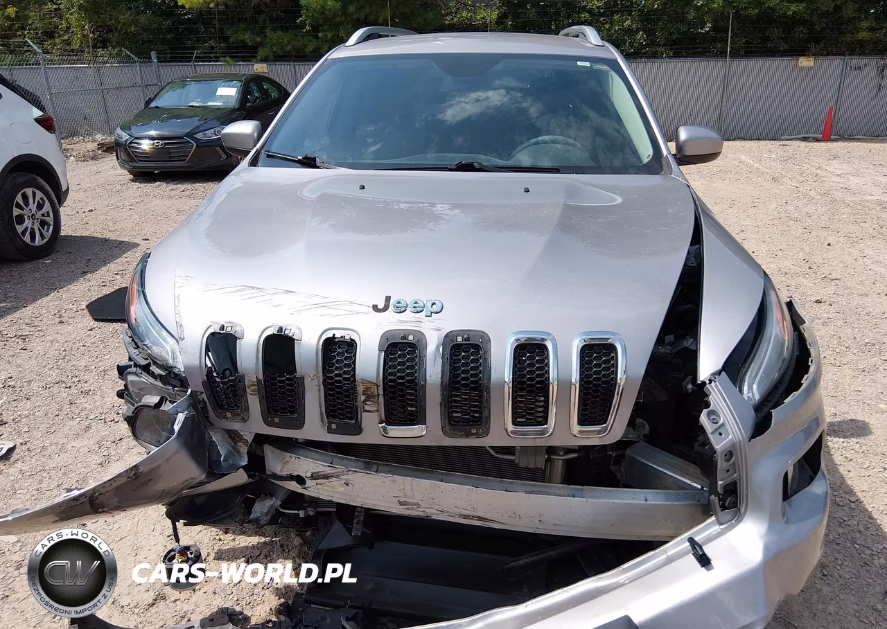 2018 Jeep Cherokee Latitude Fwd VIN:1C4PJLCB2JD573826 - 12