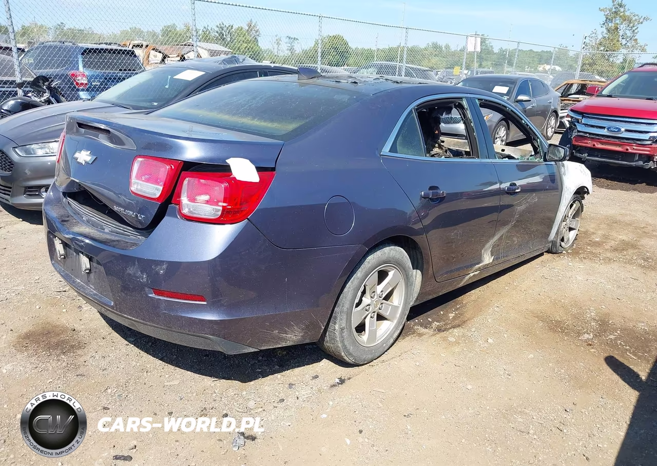 2015 Chevrolet Malibu 1Lt VIN:1G11C5SL7FF146765 - 4