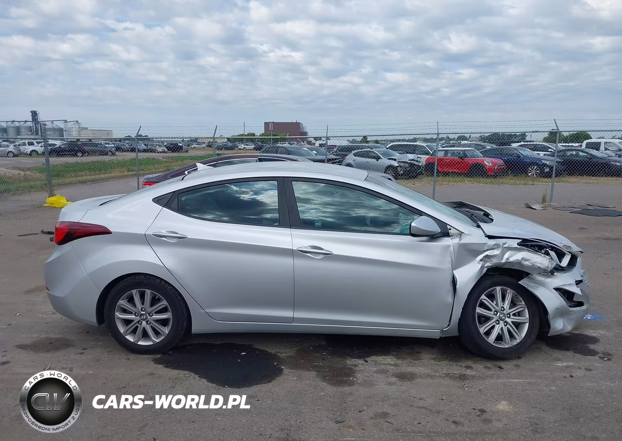 2015 Hyundai Elantra Se VIN:5NPDH4AEXFH555271 - 13