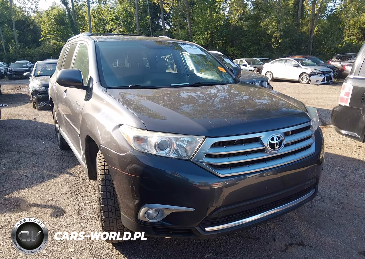 2013 Toyota Highlander Limited V6