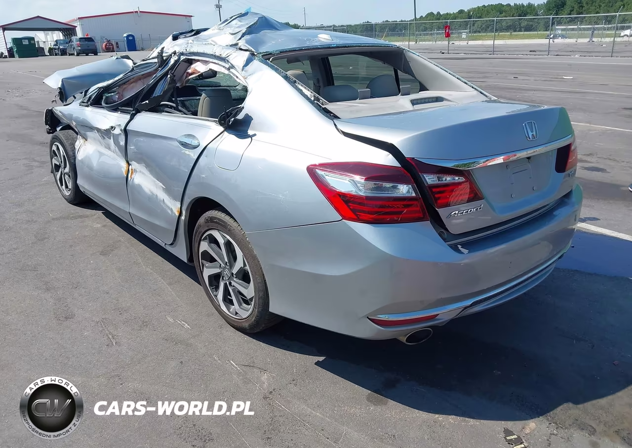 2017 Honda Accord Exl VIN:1HGCR3F87HA040679 - 3