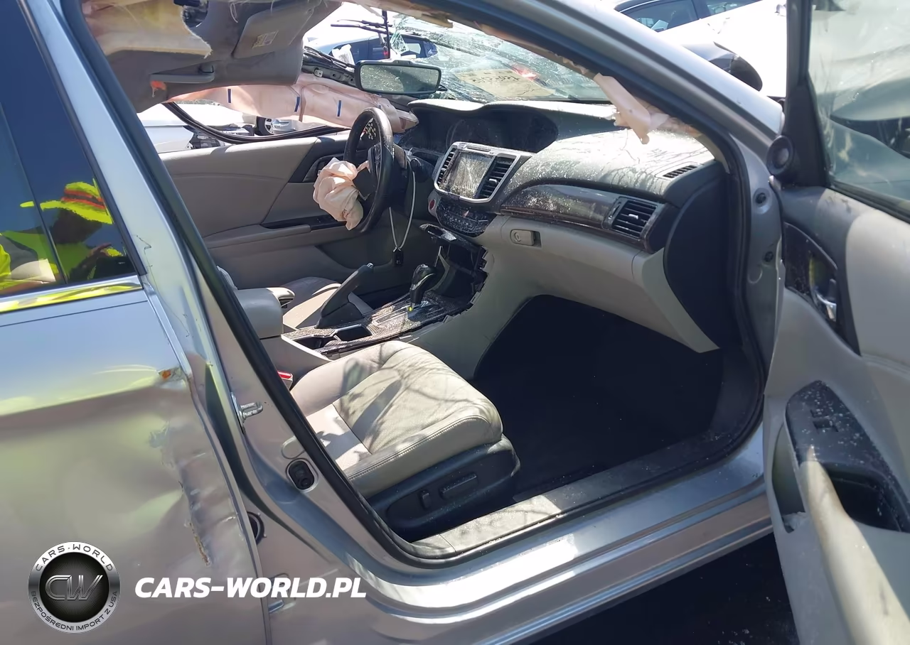 2017 Honda Accord Exl VIN:1HGCR3F87HA040679 - 5