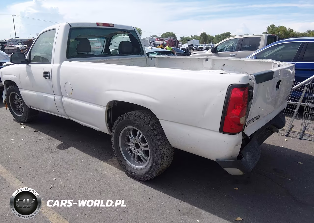 2004 Chevrolet Silverado 1500 Work Truck VIN:1GCEC14X14Z342391 - 3