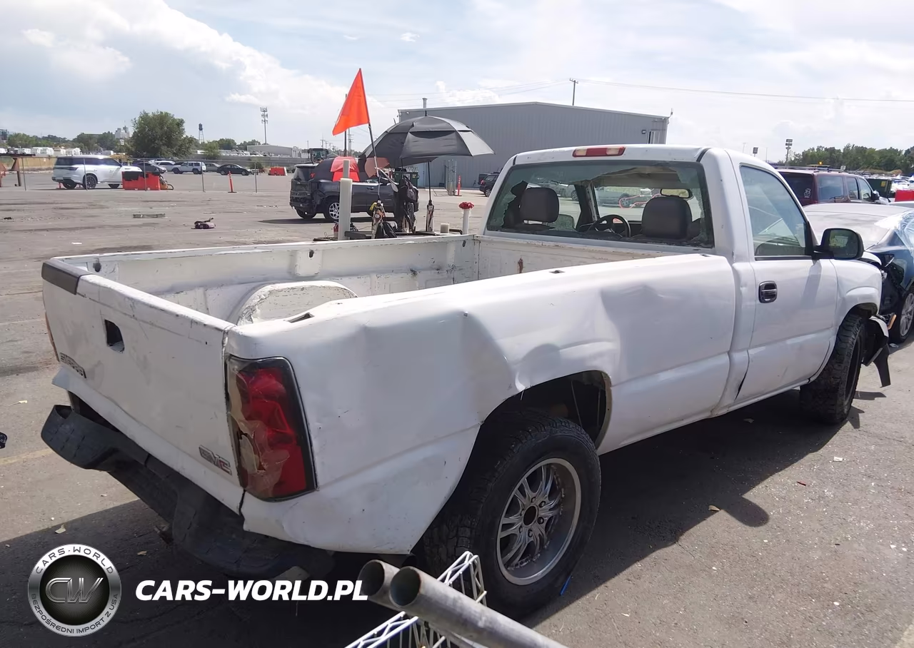 2004 Chevrolet Silverado 1500 Work Truck VIN:1GCEC14X14Z342391 - 4