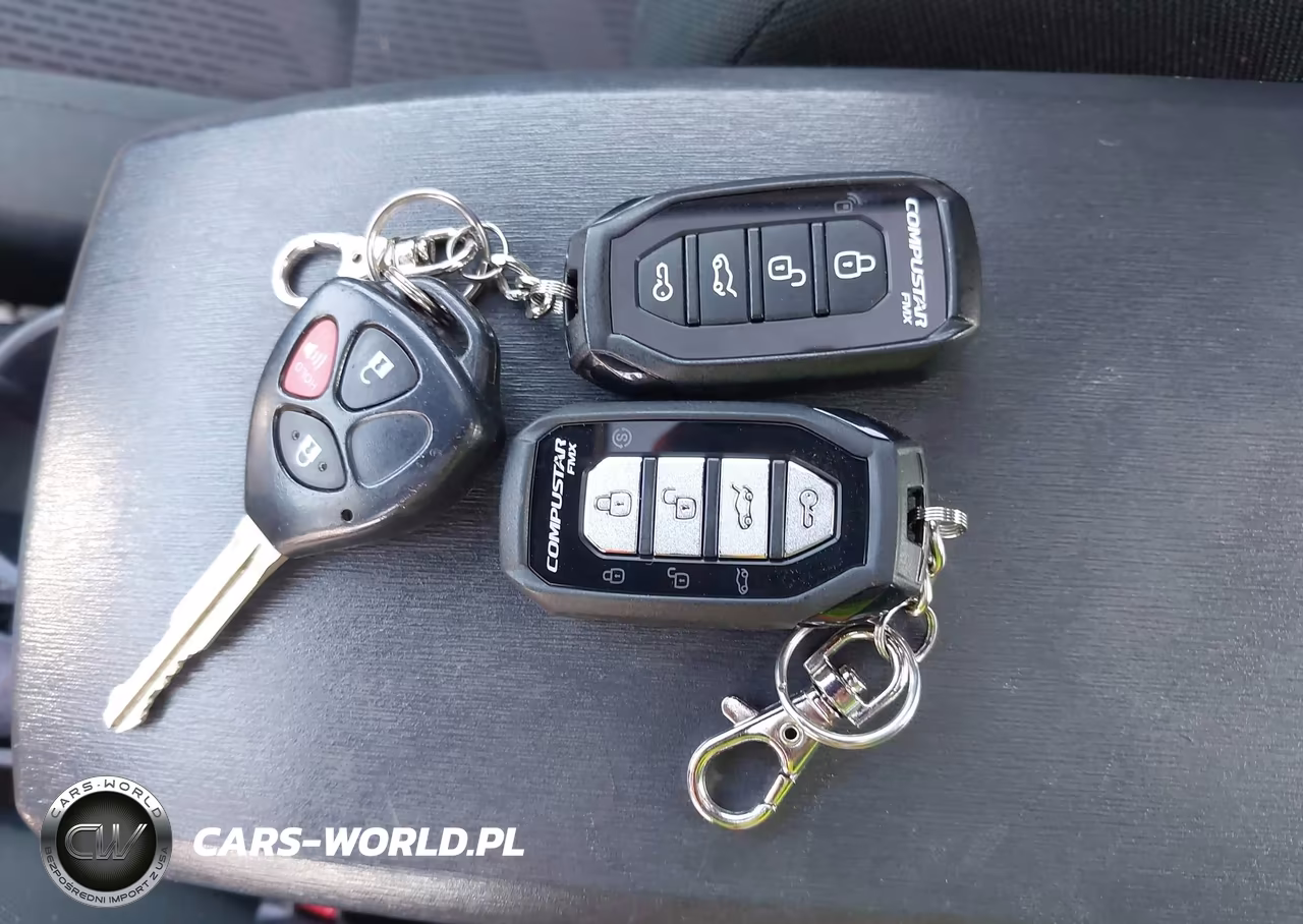 2012 Scion Tc VIN:JTKJF5C77C3024817 - 11