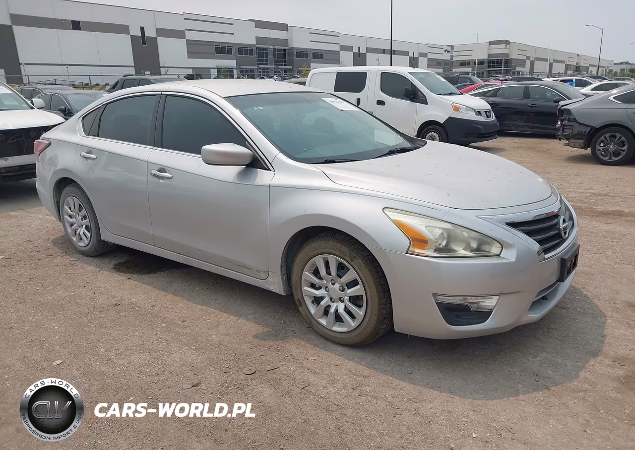 2015 Nissan Altima 2.5 S – zdjęcie 1 z 11