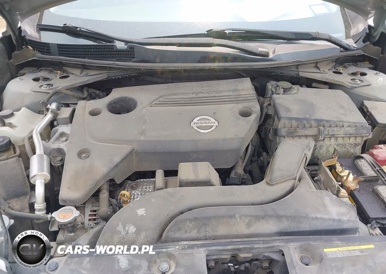 2015 Nissan Altima 2.5 S VIN:1N4AL3AP6FN306243 - 10
