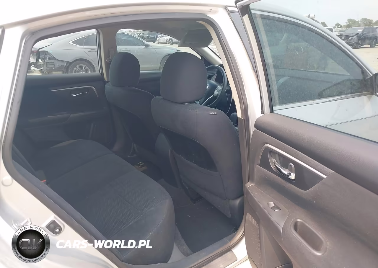 2015 Nissan Altima 2.5 S VIN:1N4AL3AP6FN306243 - 8