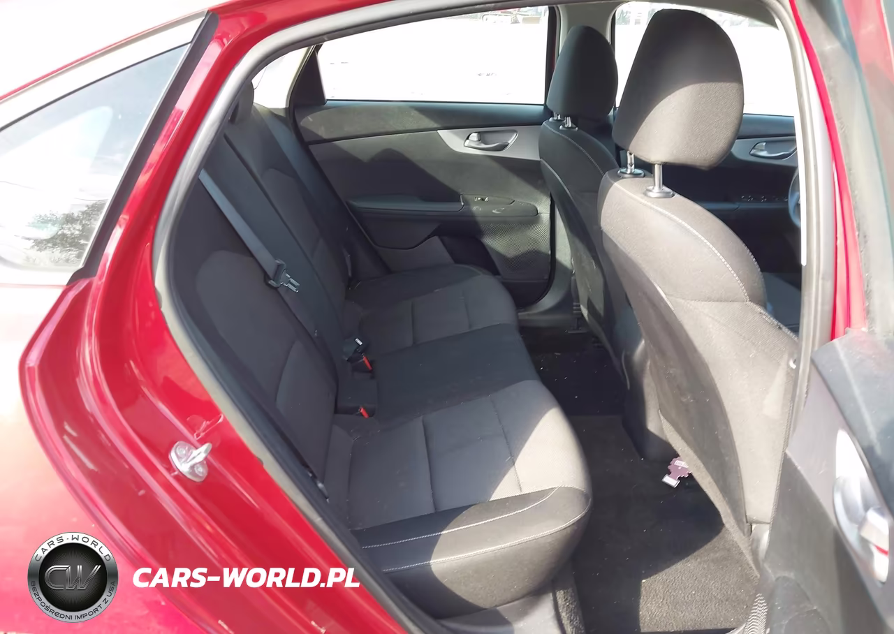 2024 Kia Forte Lxs VIN:3KPF24AD0RE779336 - 8