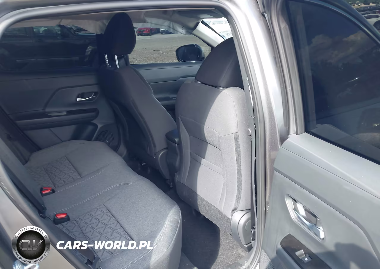 2026 Nissan Kicks Sv VIN:3N8AP6CB8TL426658 - 8