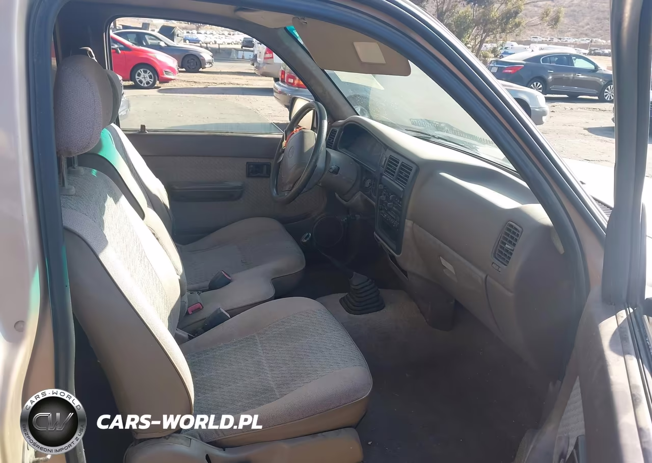 1996 Toyota Tacoma Xtracab VIN:4TAVL52N3TZ161165 - 5