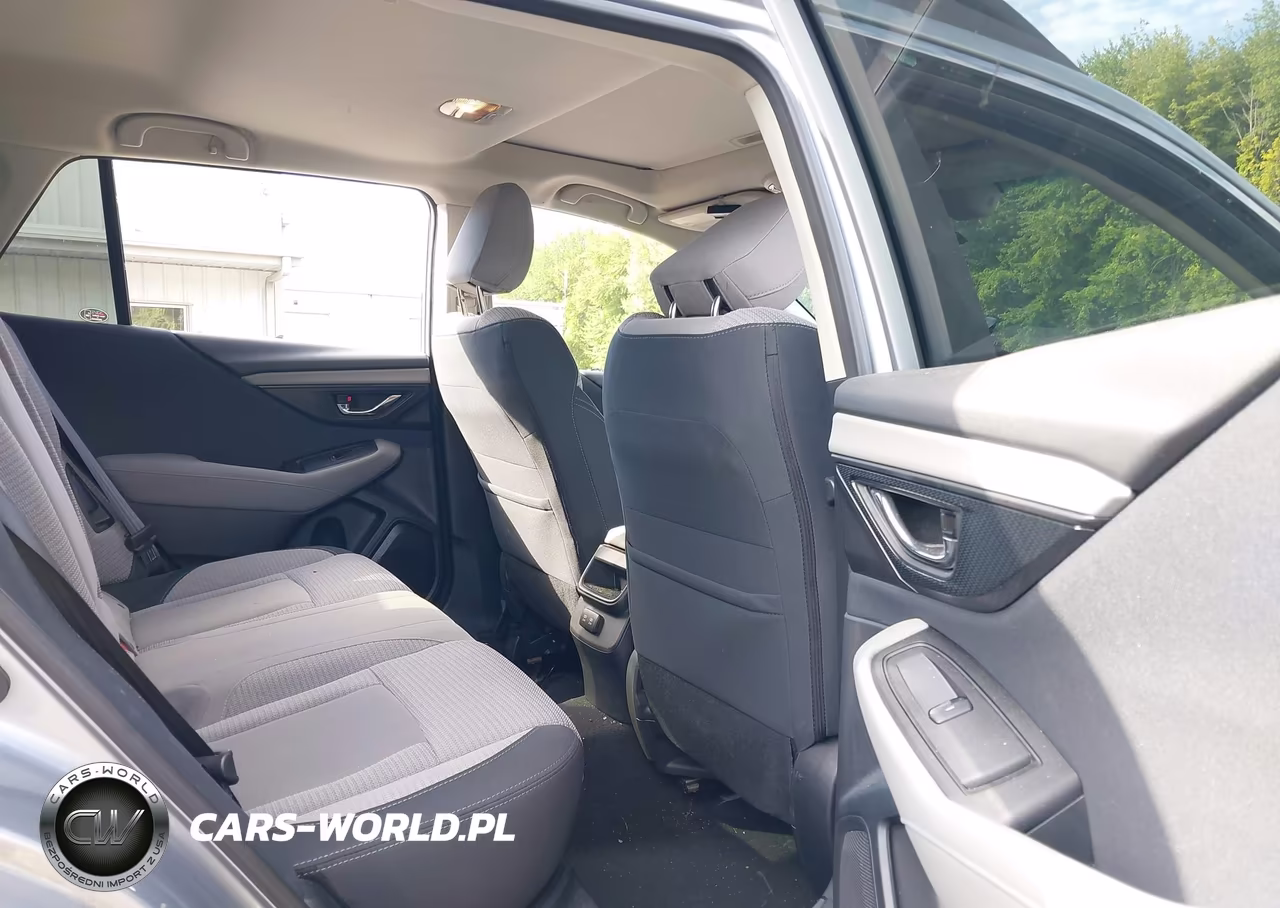 2020 Subaru Outback Premium VIN:4S4BTAEC7L3171254 - 8