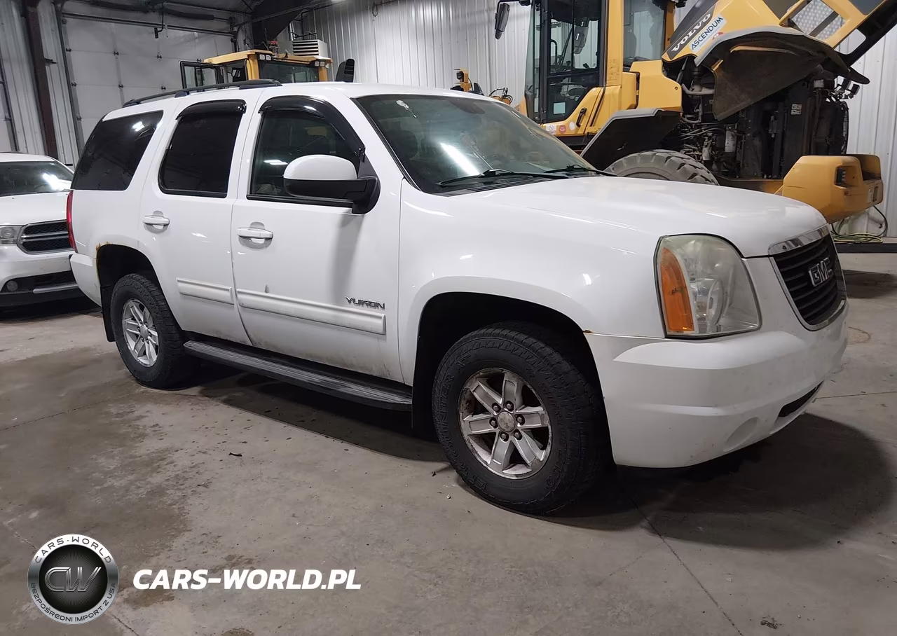 2011 GMC Yukon Sle