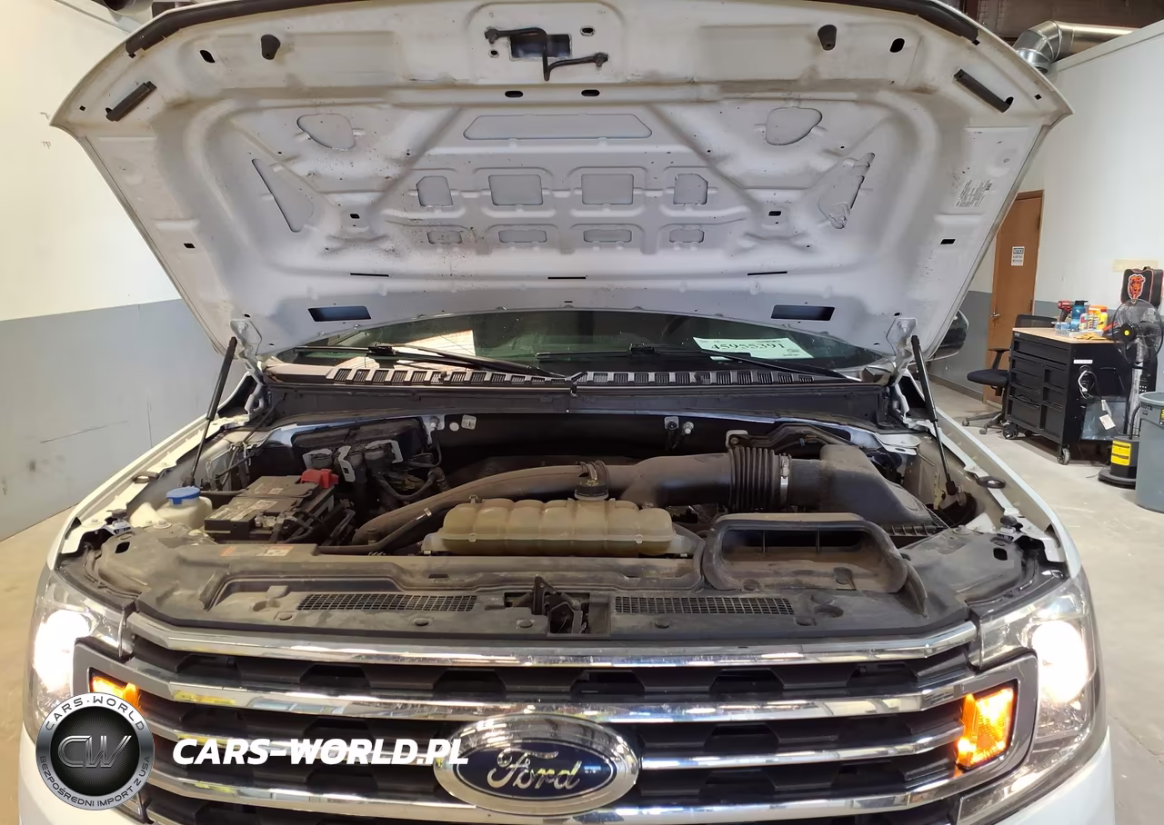 2020 Ford Expedition Xl VIN:1FMJU1GT6LEA89171 - 10