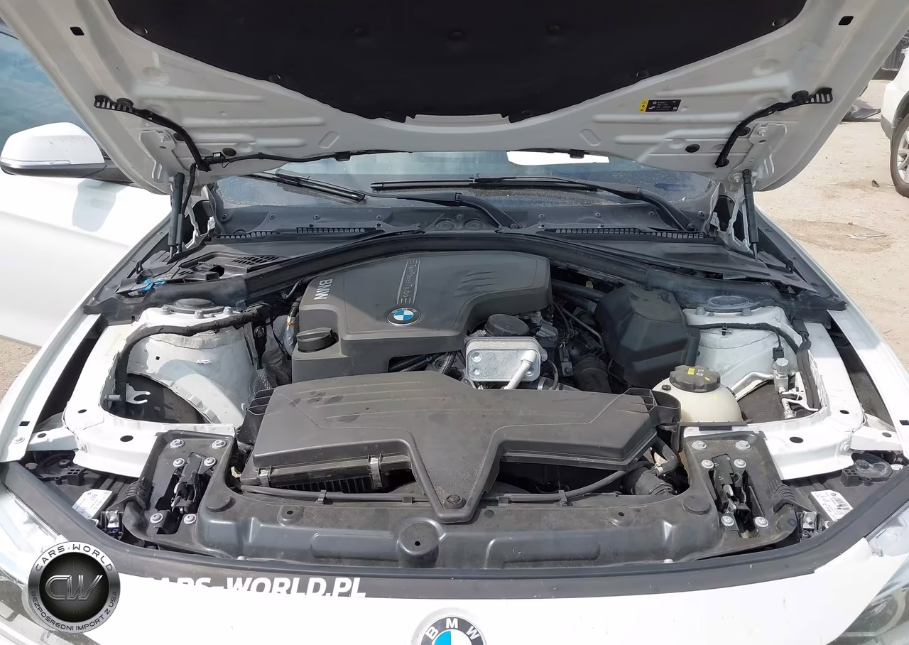 2018 BMW 320I VIN:WBA8E1G50JNU89318 - 10