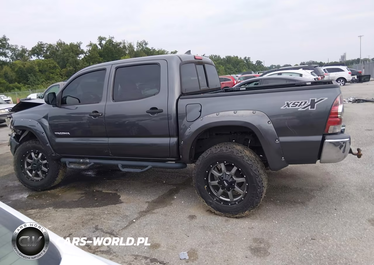 2014 Toyota Tacoma Prerunner V6 VIN:3TMJU4GN9EM156978 - 14