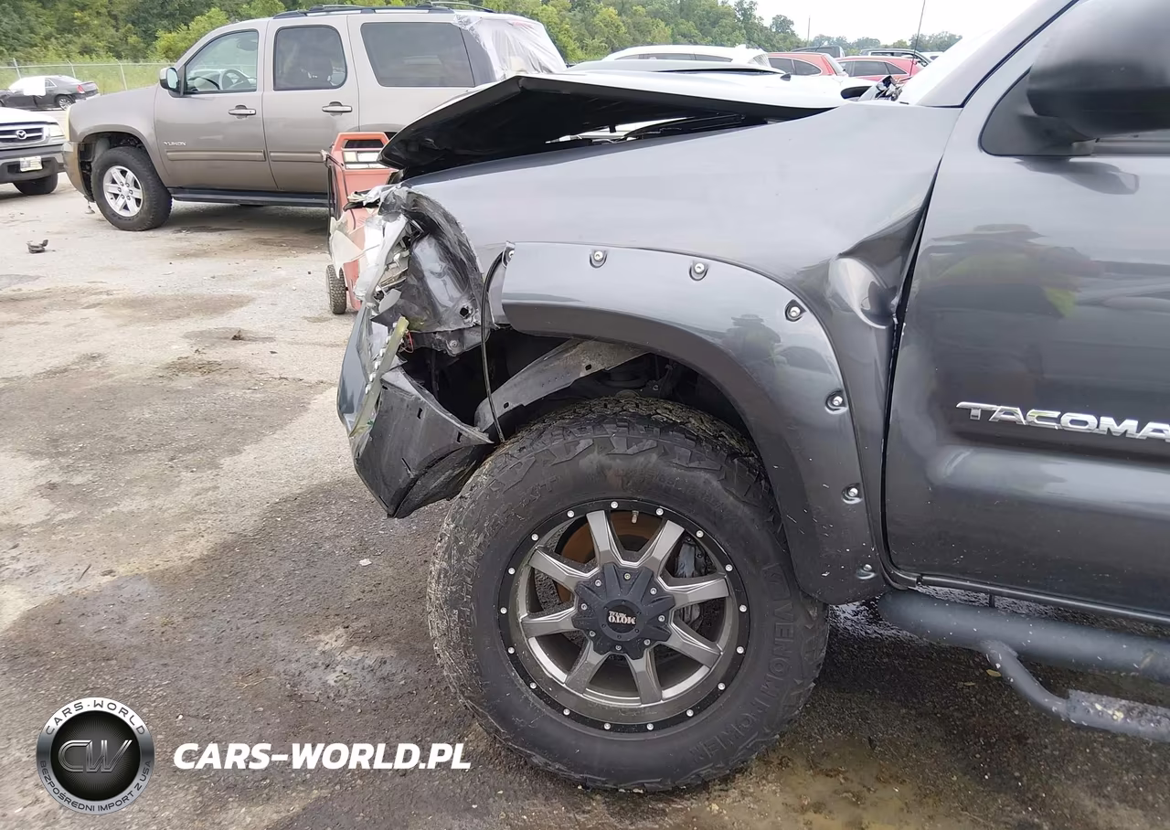 2014 Toyota Tacoma Prerunner V6 VIN:3TMJU4GN9EM156978 - 6