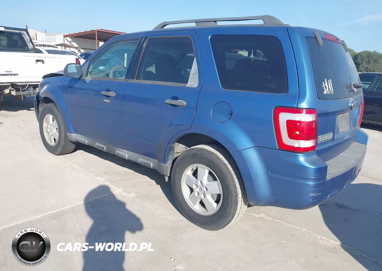 2009 Ford Escape Xlt VIN:1FMCU03779KA07289 - 3