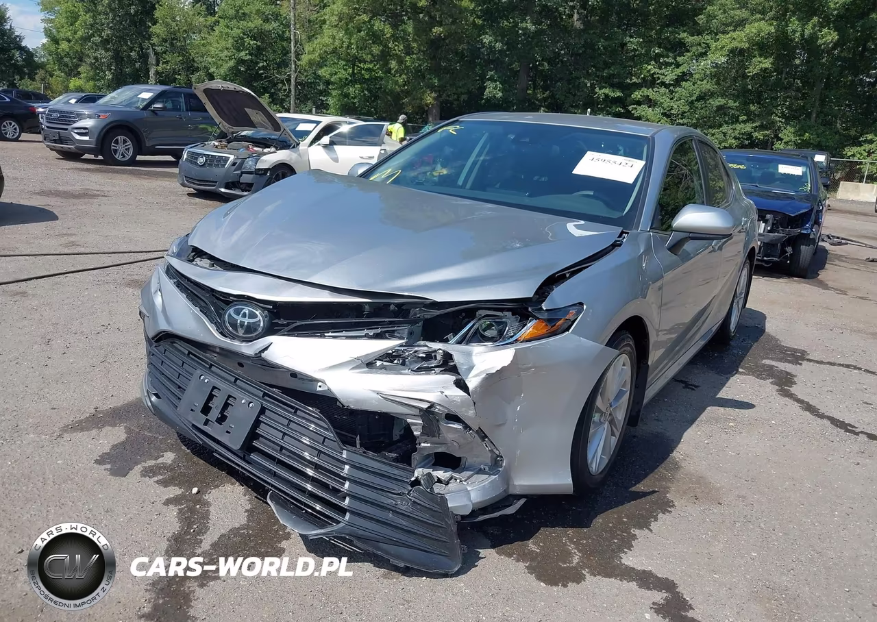 2024 Toyota Camry Le VIN:4T1C11AK3RU914633 - 2