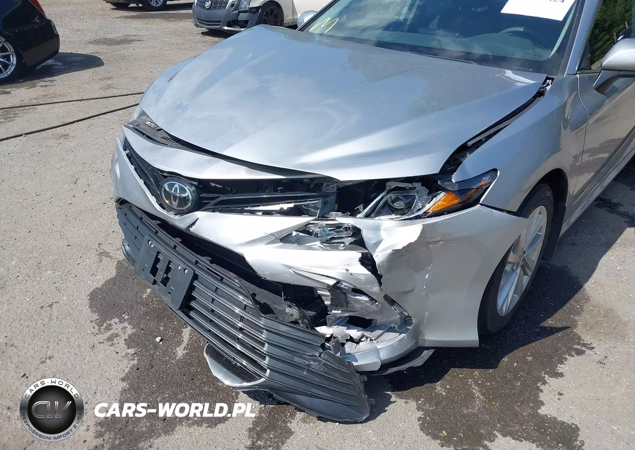 2024 Toyota Camry Le VIN:4T1C11AK3RU914633 - 6