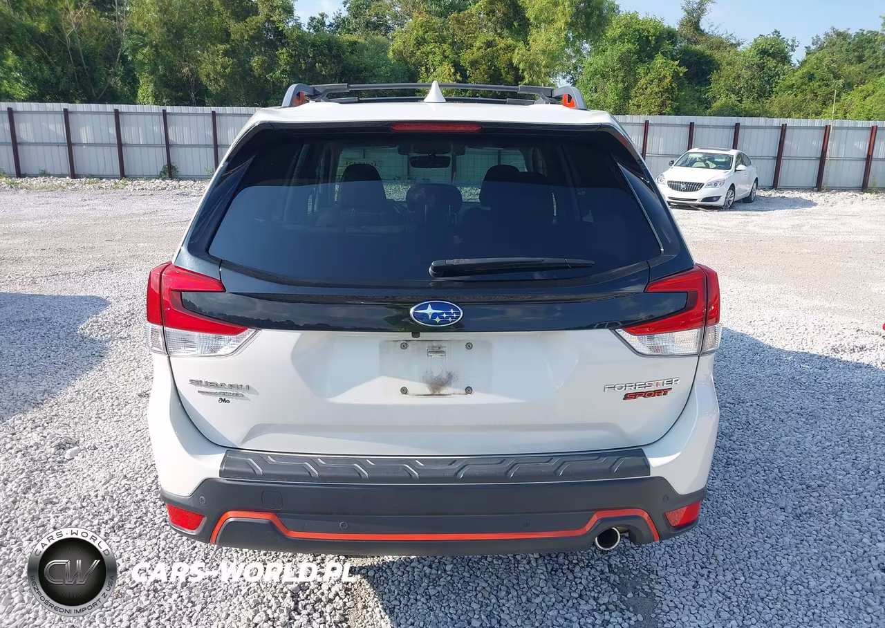 2021 Subaru Forester Sport VIN:JF2SKARC1MH564772 - 17