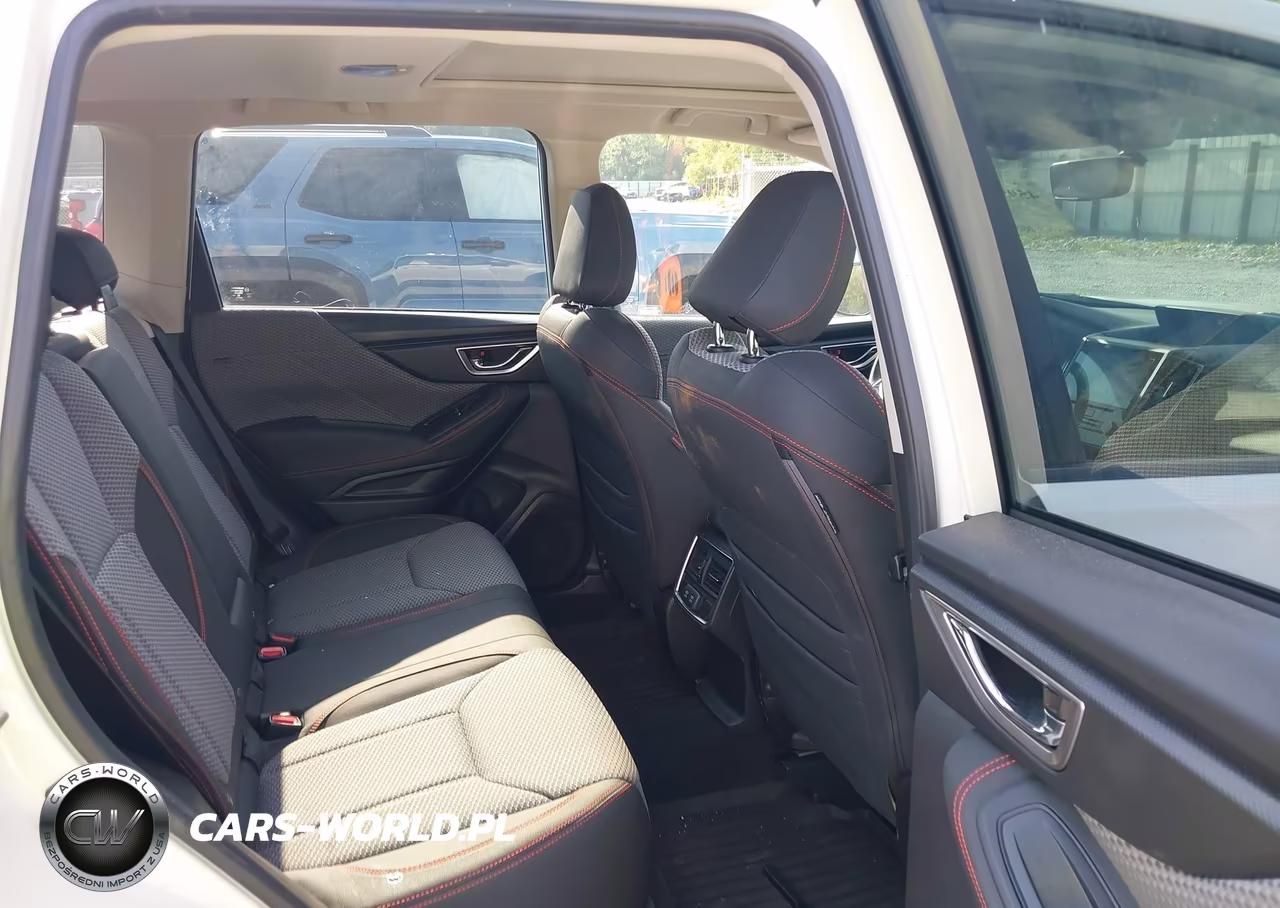 2021 Subaru Forester Sport VIN:JF2SKARC1MH564772 - 8
