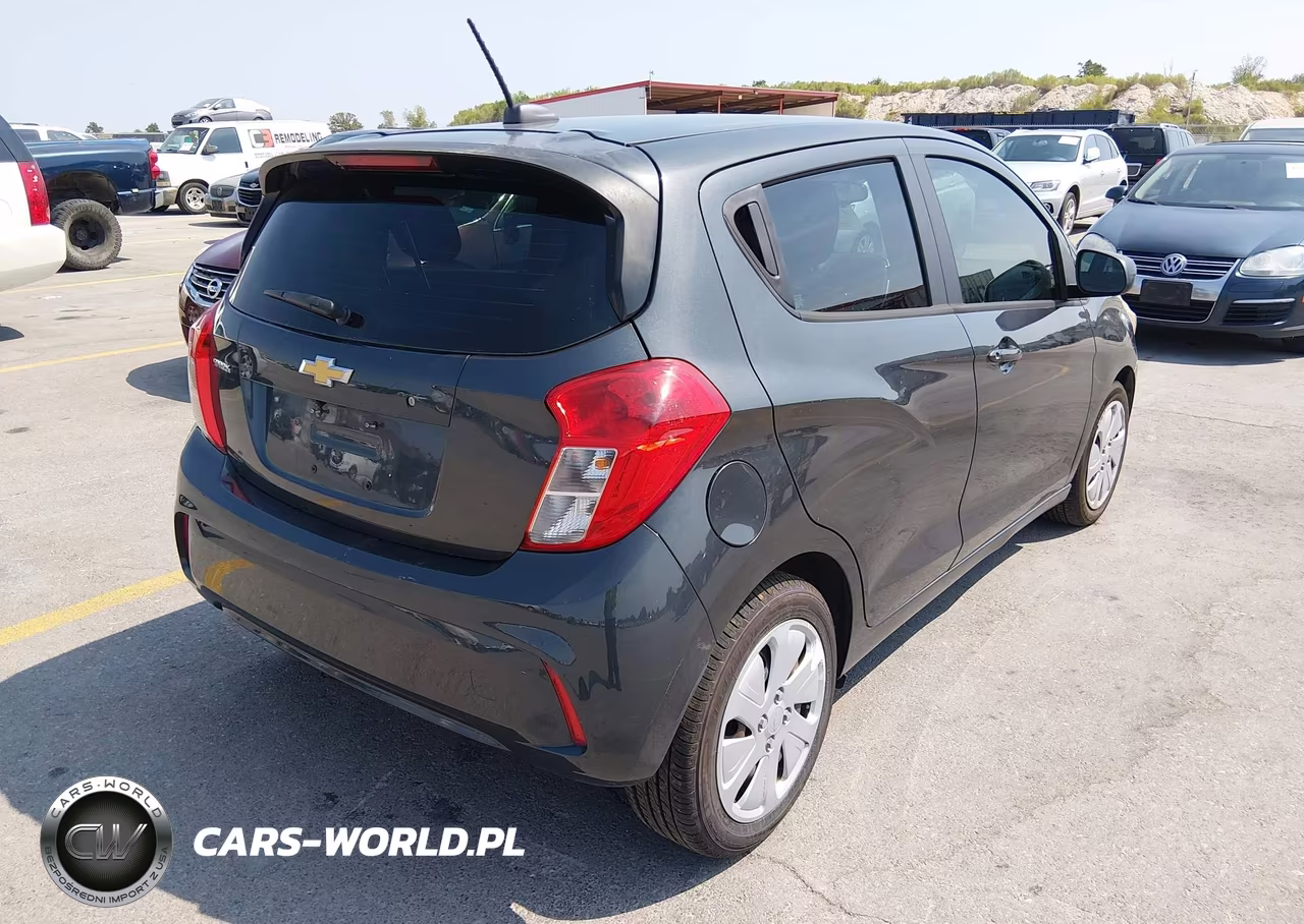 2017 Chevrolet Spark Ls Cvt VIN:KL8CB6SA1HC740577 - 4