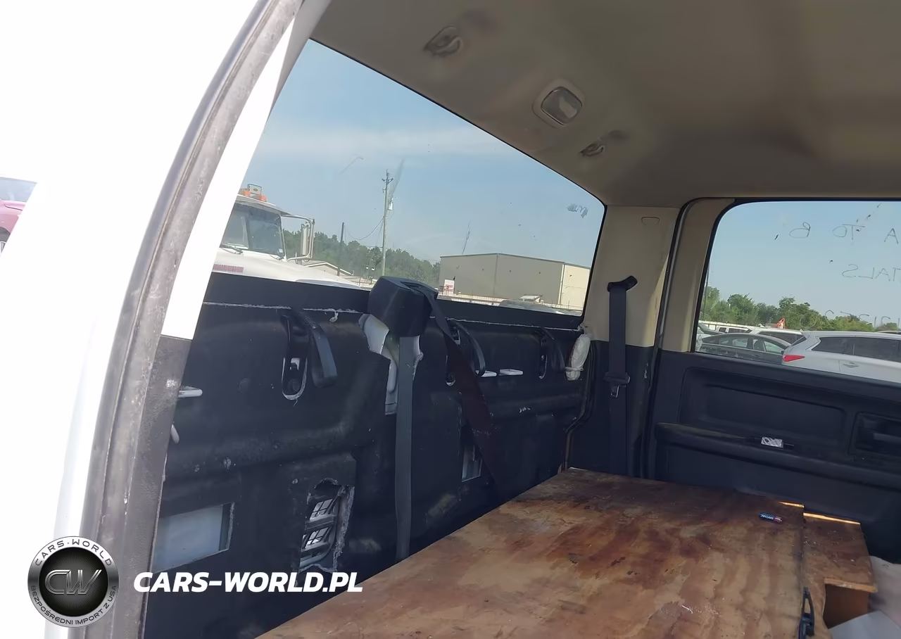 2016 Ram 3500 Chassis Tradesman-Slt-Laramie VIN:3C7WRTCL1GG374830 - 7