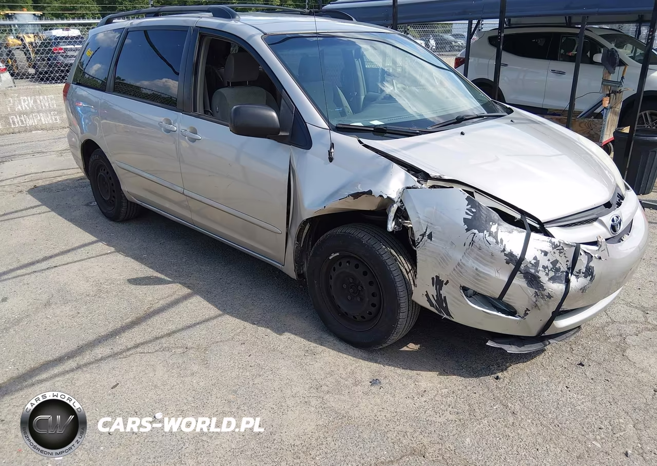 2008 Toyota Sienna Le – zdjęcie 1 z 16