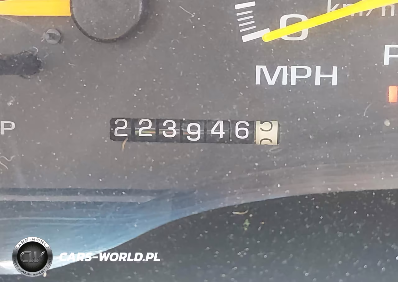 1999 Chevrolet Suburban 1500 Lt VIN:1GNFK16R8XJ362735 - 12