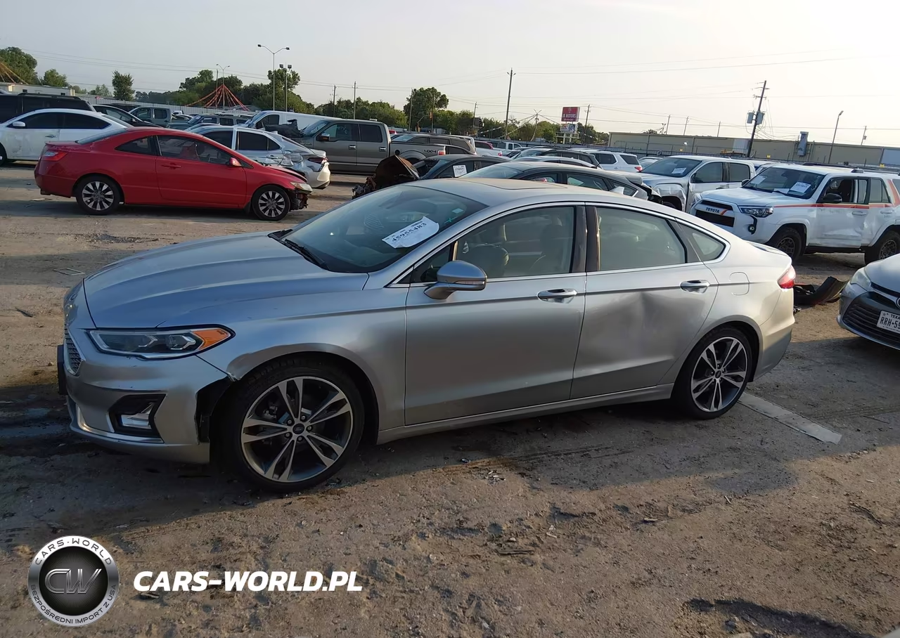 2020 Ford Fusion Titanium VIN:3FA6P0K91LR193920 - 14