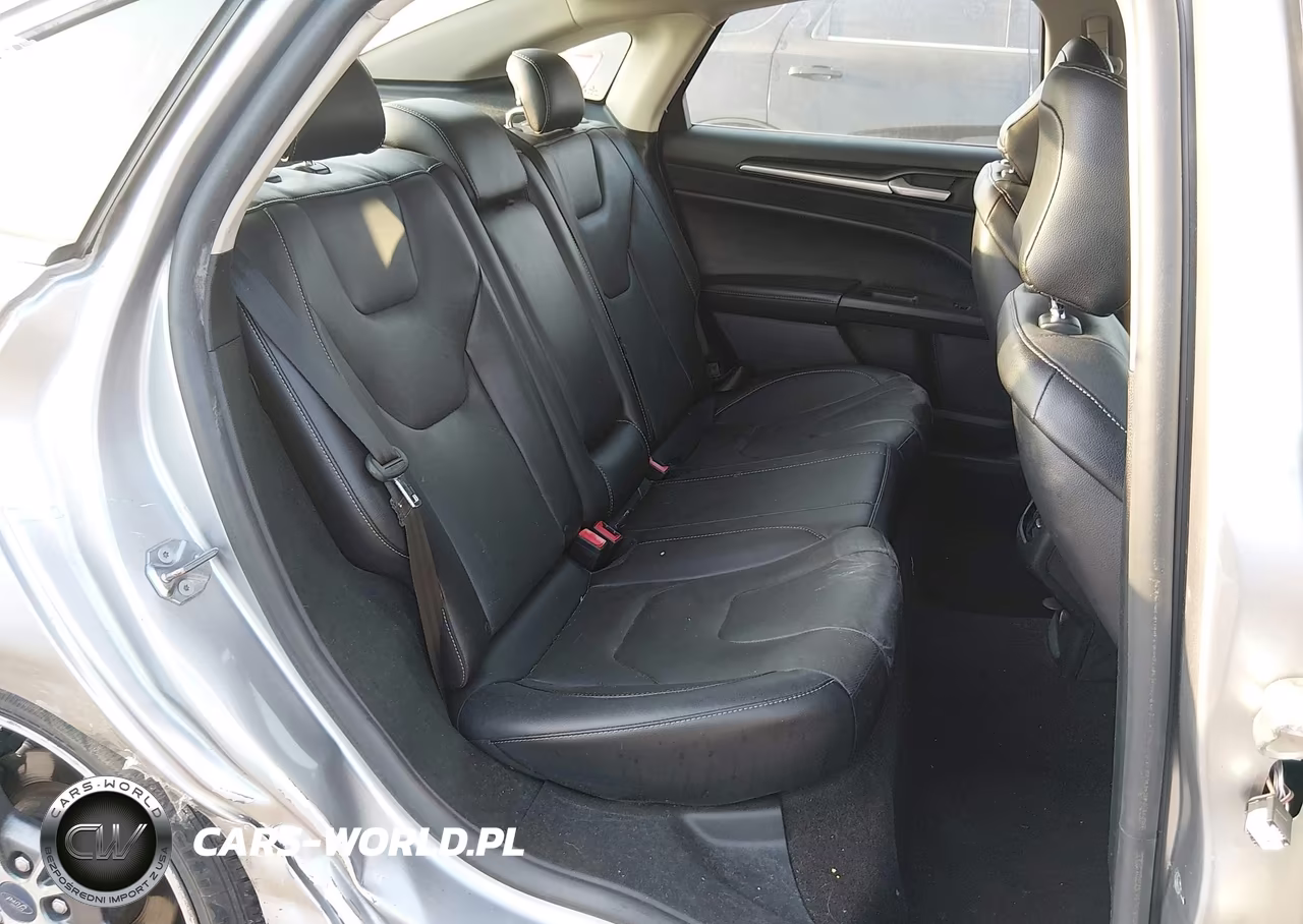 2020 Ford Fusion Titanium VIN:3FA6P0K91LR193920 - 8