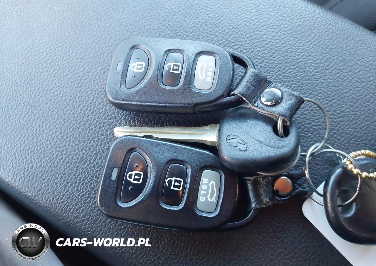 2018 Hyundai Elantra Sel VIN:5NPD84LF9JH325235 - 11