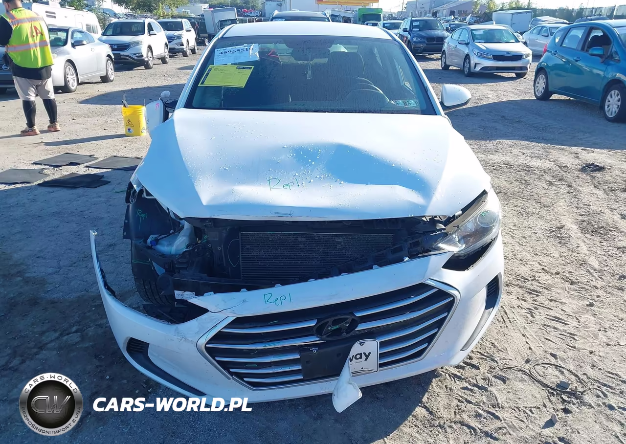 2018 Hyundai Elantra Sel VIN:5NPD84LF9JH325235 - 12