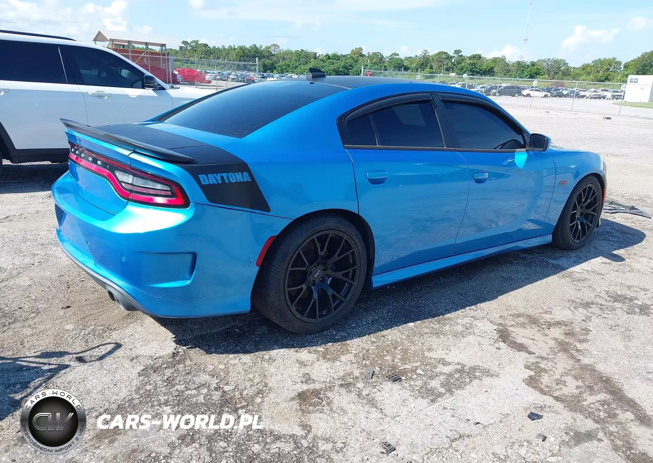 2019 Dodge Charger Scat Pack Rwd VIN:2C3CDXGJ3KH530927 - 4
