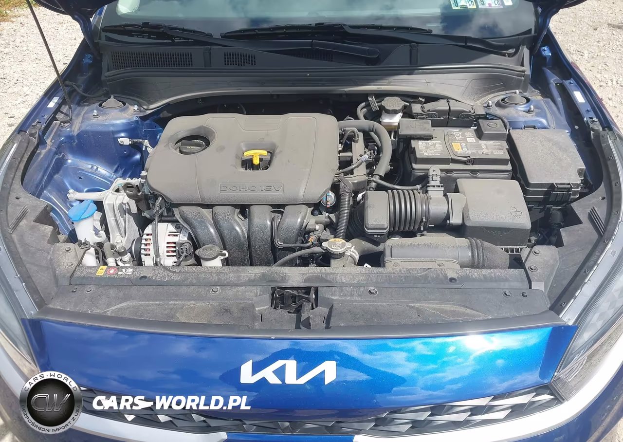 2023 Kia Forte Lxs VIN:3KPF24AD5PE641210 - 10