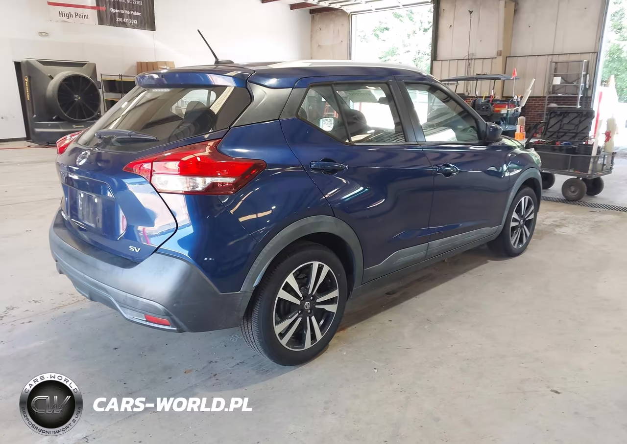 2019 Nissan Kicks Sv VIN:3N1CP5CU6KL534455 - 4