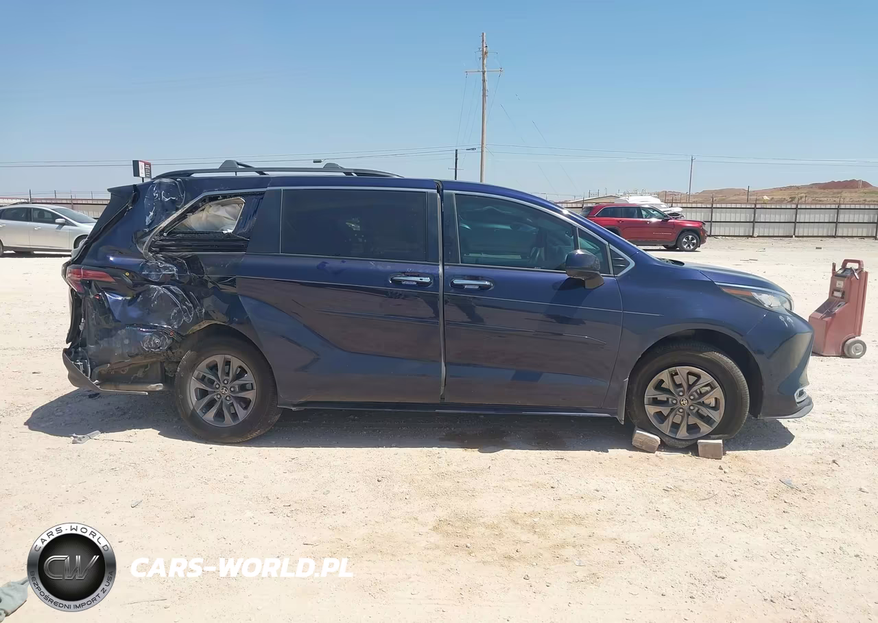 2022 Toyota Sienna Xle VIN:5TDYRKEC2NS107482 - 13