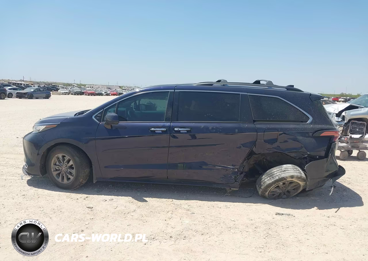 2022 Toyota Sienna Xle VIN:5TDYRKEC2NS107482 - 14