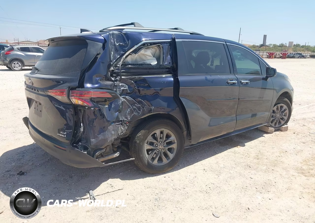 2022 Toyota Sienna Xle VIN:5TDYRKEC2NS107482 - 4