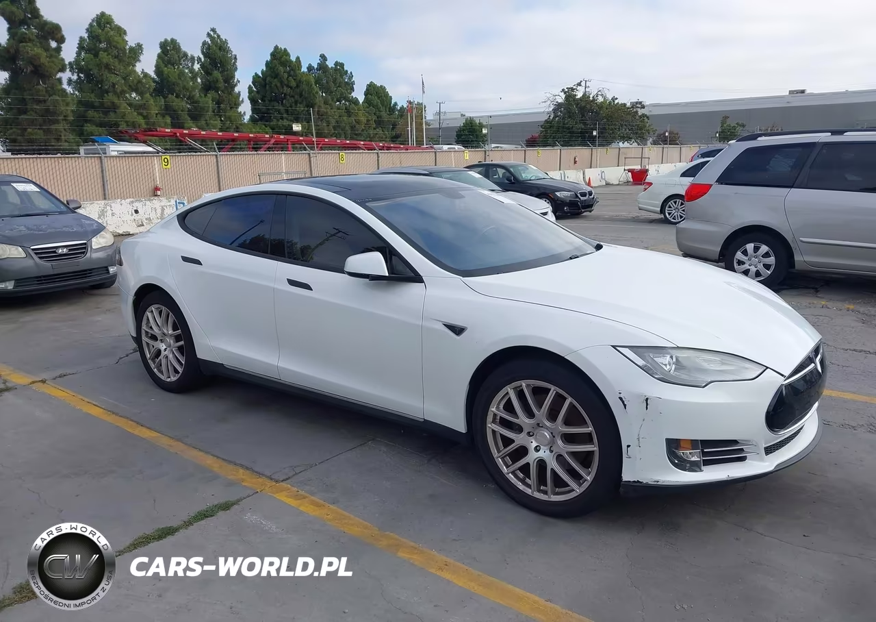 2013 Tesla Model S