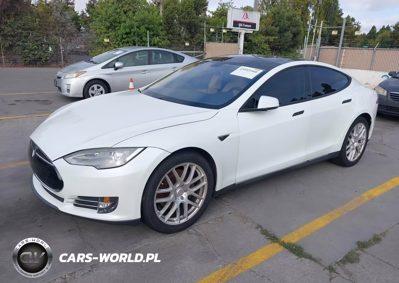 2013 Tesla Model S VIN:5YJSA1DG2DFP03576 - 2